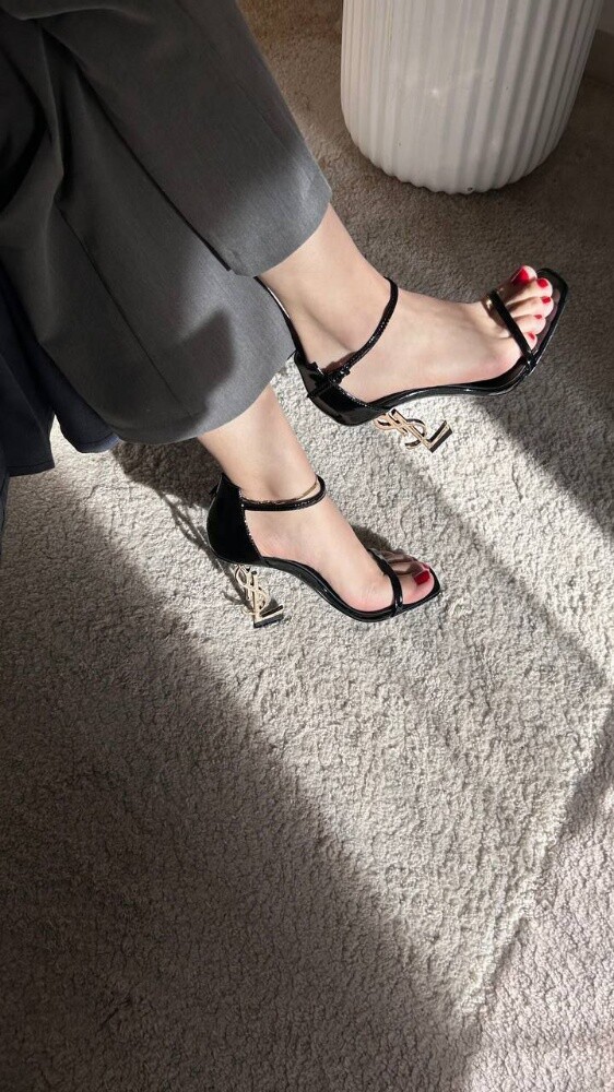 Saint Laurent Opyum Pumps In Patent - 4