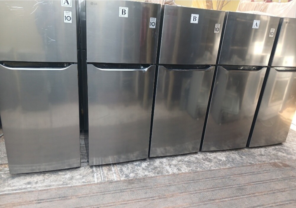 LG Refrigerator 260 liter. - 3