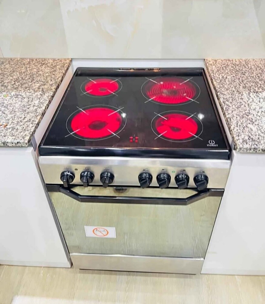 Electronic clocker 4 burner. - 2