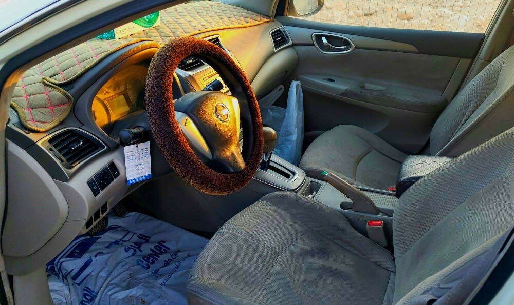 Nissan Sentra 2015 | Urjent Sale - 3