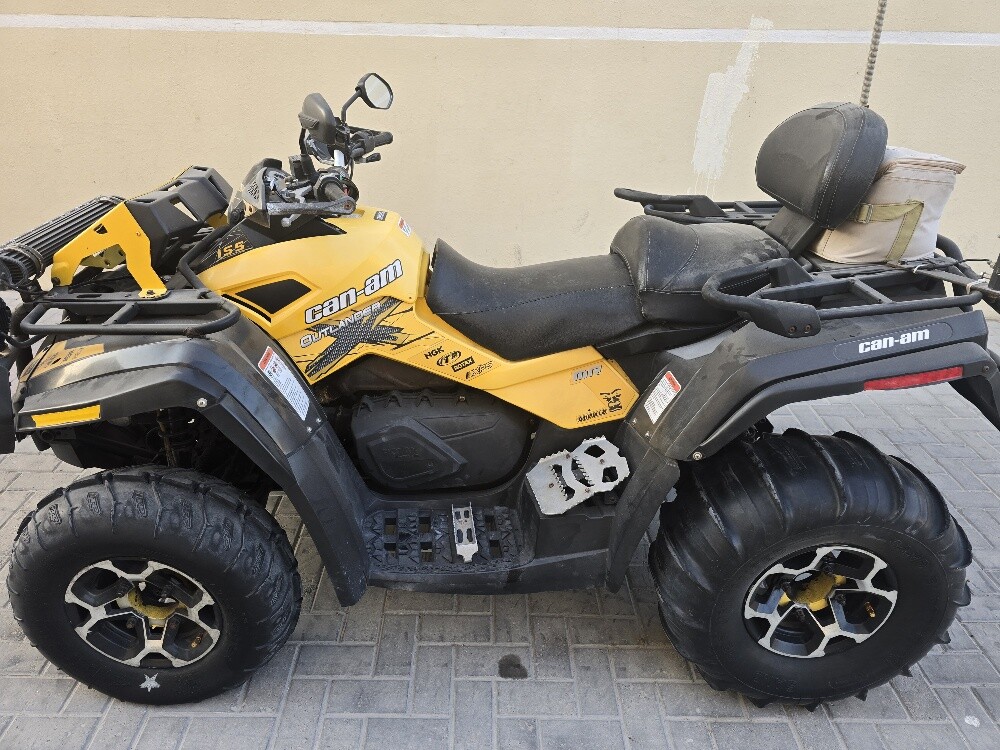 Can-Am Outlander 800cc - 1