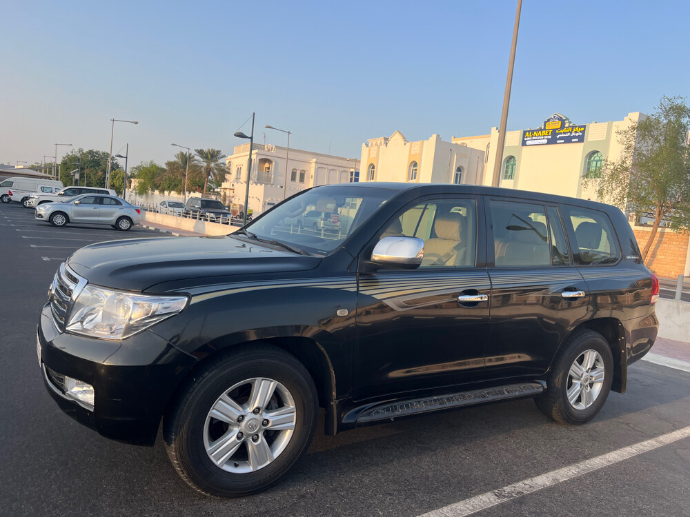 Toyota Land Cruiser VXR 2009 V8 4.7 - 6