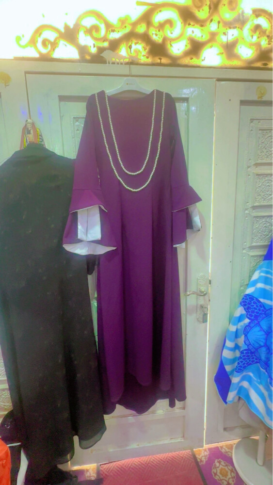 like new size medium - 3