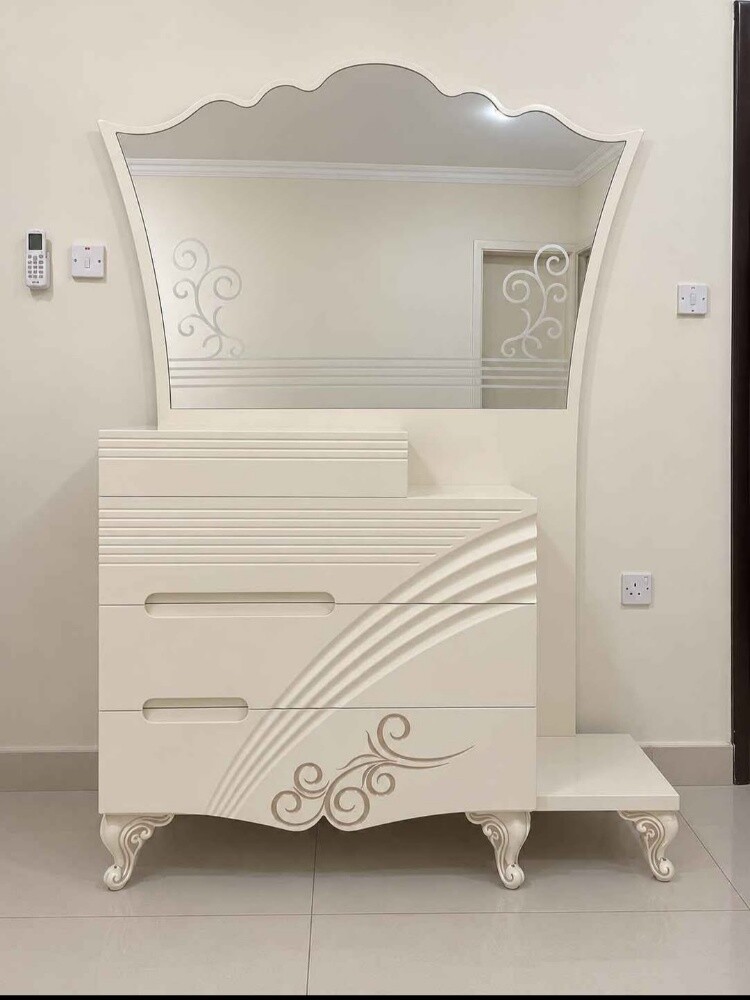 King size bedroom for sell - 2