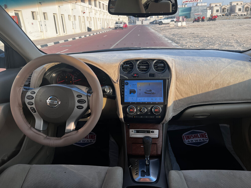 for sale Nissan Al tima clean - 4