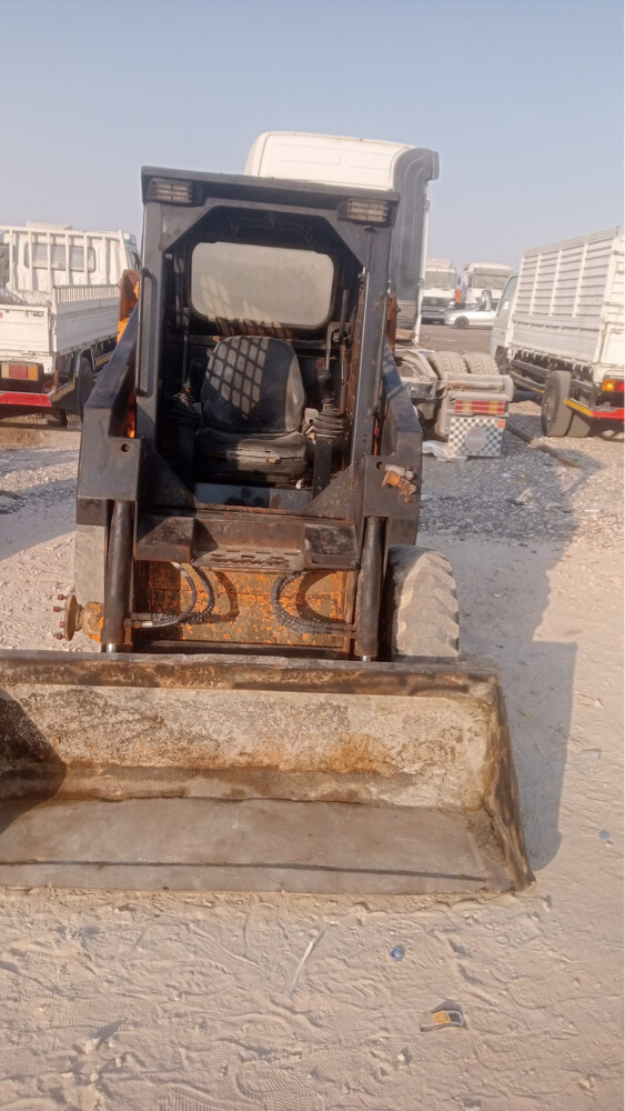 two pieces bobcat for urgent sale - 8