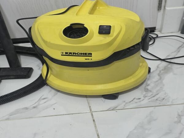 Karcher vacuum cleaner for sale - 1