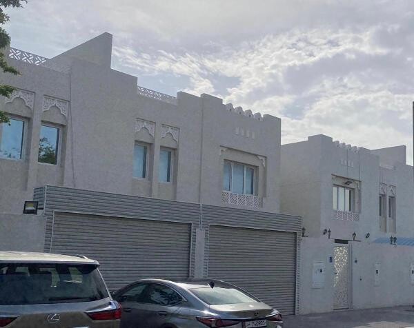 للبيع فلتين متلاصقين في ابو هامور - 2
