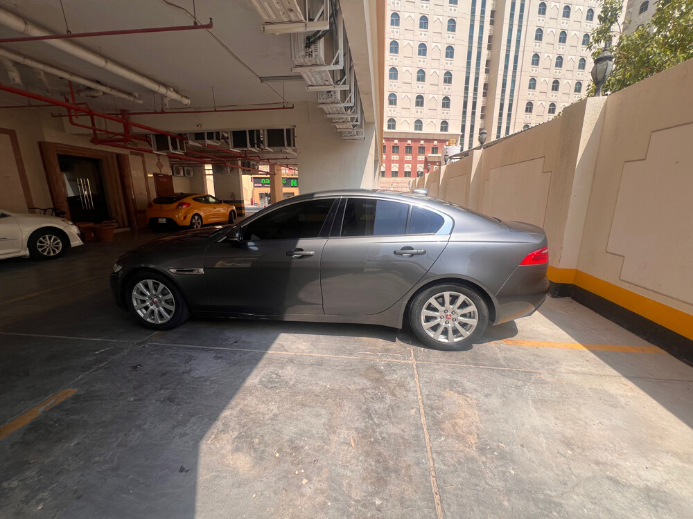 Jaguar  XE pure 2017 for sale  - 5