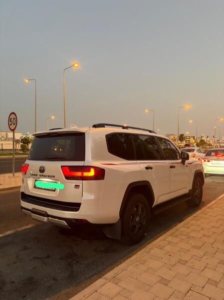 Land Cruiser GR - 3