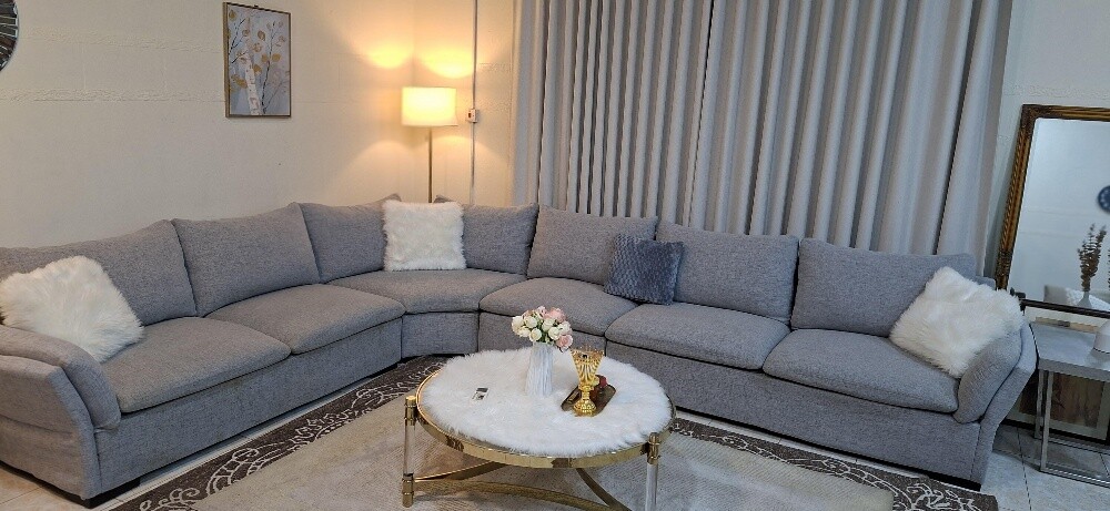 Usde,branded, L ship corner Sofa se - 8