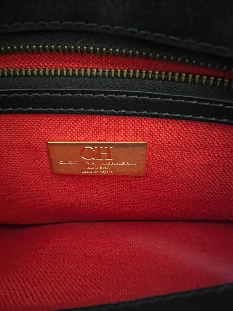 CH Carolina Herrera Suede & Leather - 13