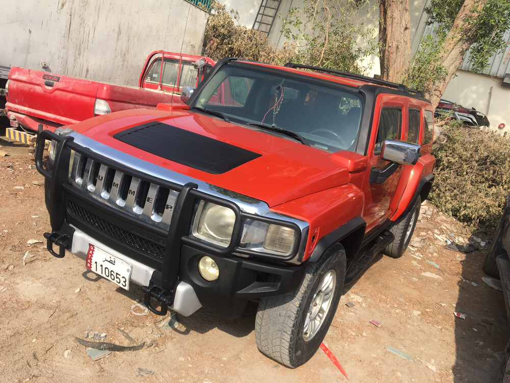 HUMMER H3 - 1