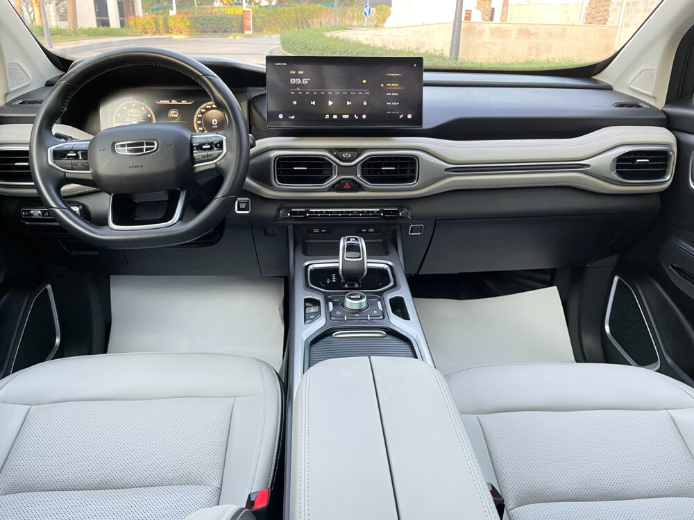 Geely Okavango 2023 - 17