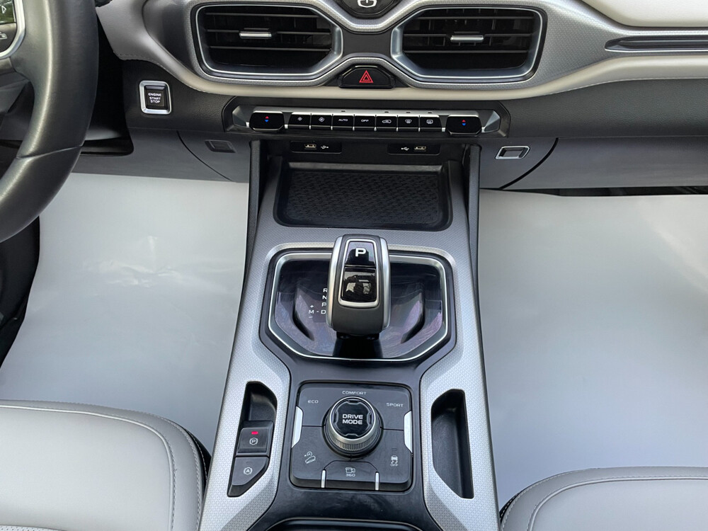 Geely Okavango 2023 - 19
