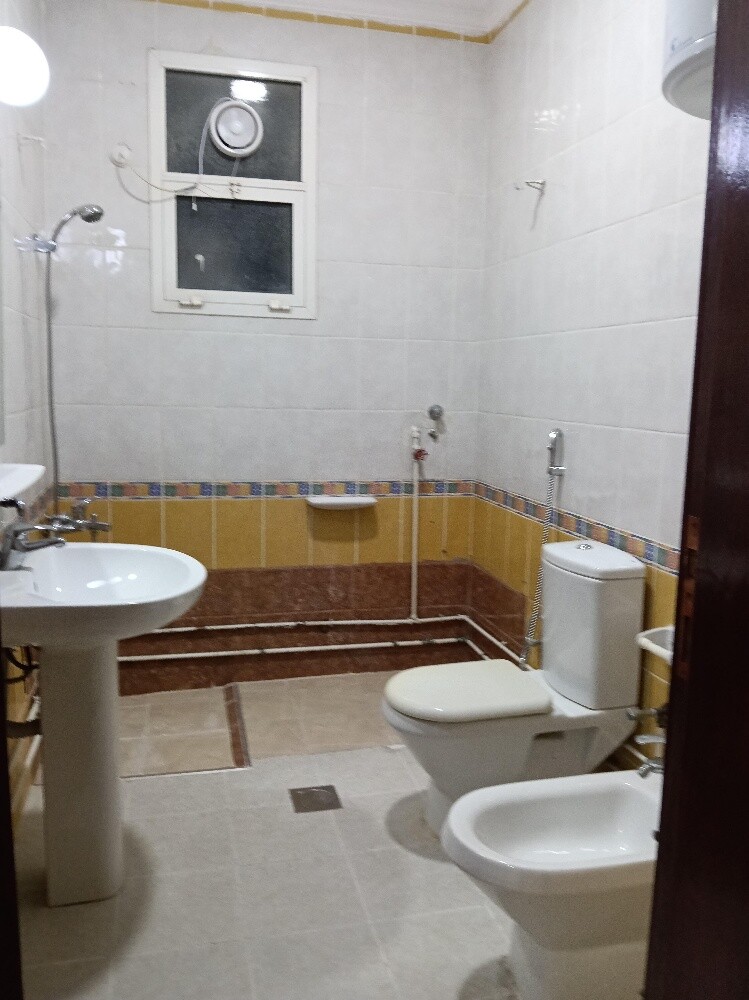 Villa for rent for staff in Gharafa - 13