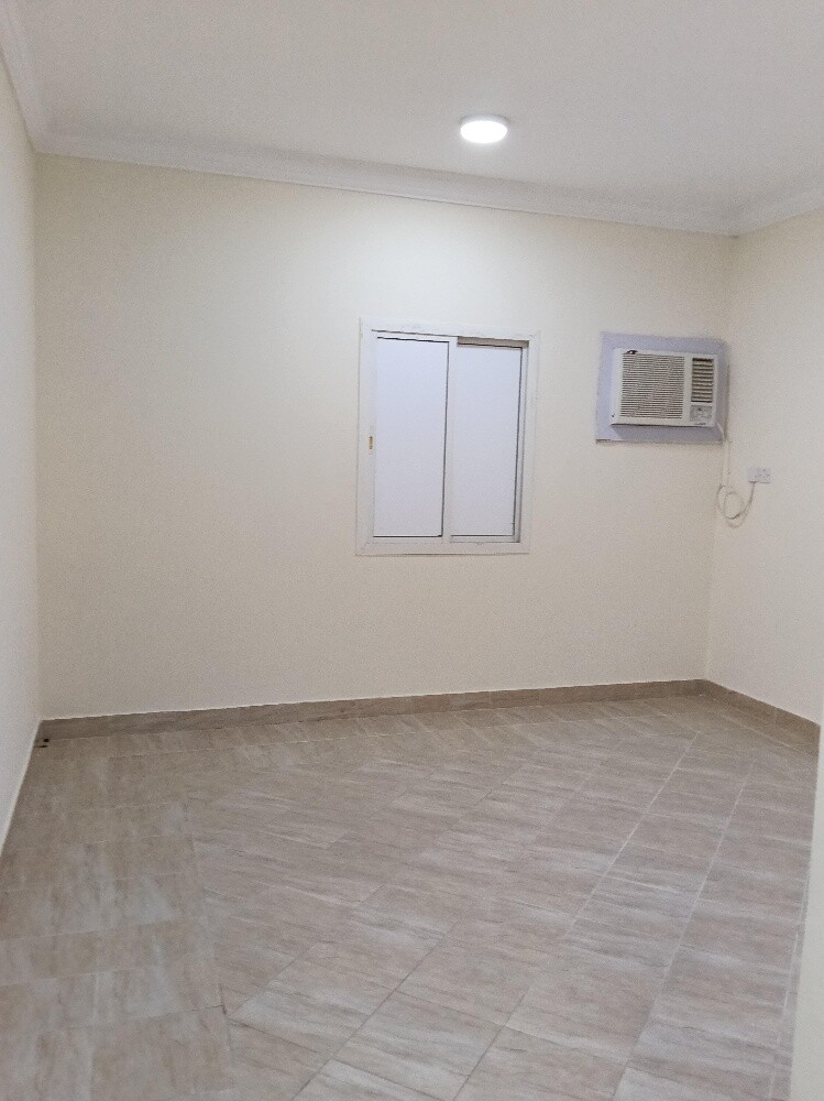 Villa for rent for staff in Gharafa - 15