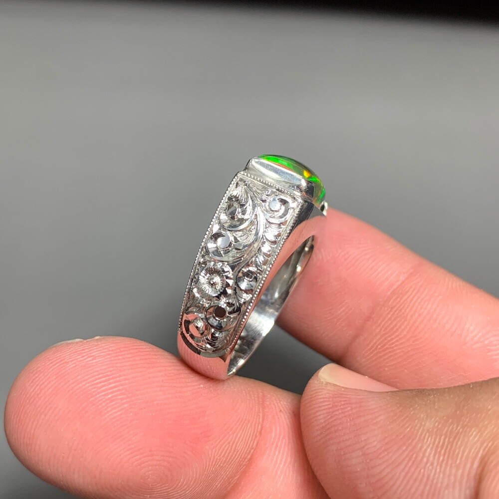 Black opal fire ring - 7