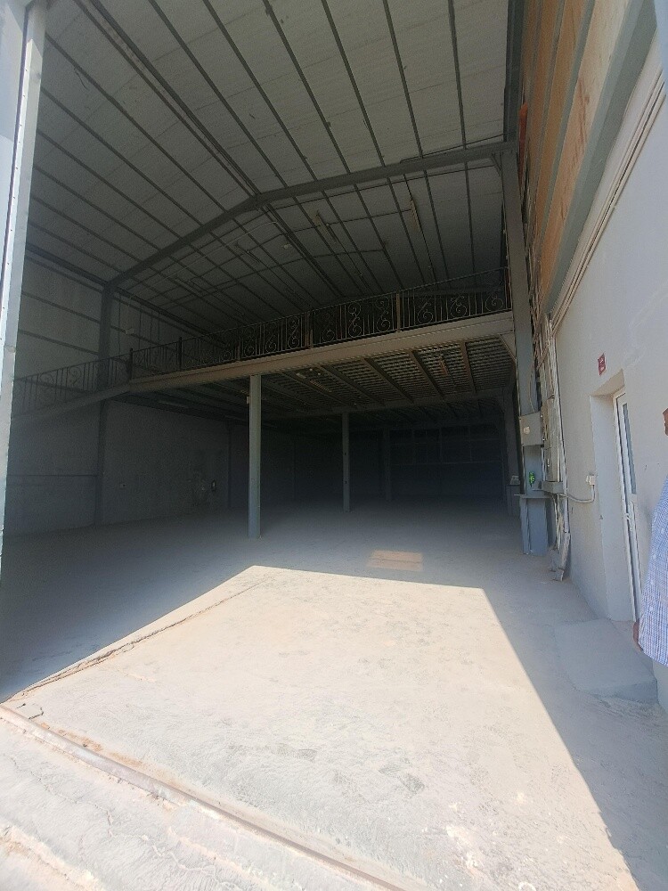 Store for Rent Industrial Area S37 - 7
