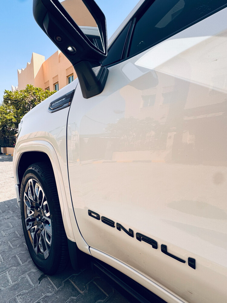 2023 GMC Sierra Denali Ultimate – F - 8
