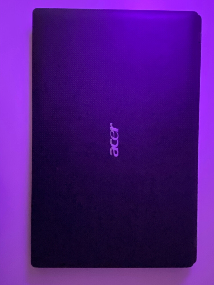 Acer Laptop Urgent Sale - 1