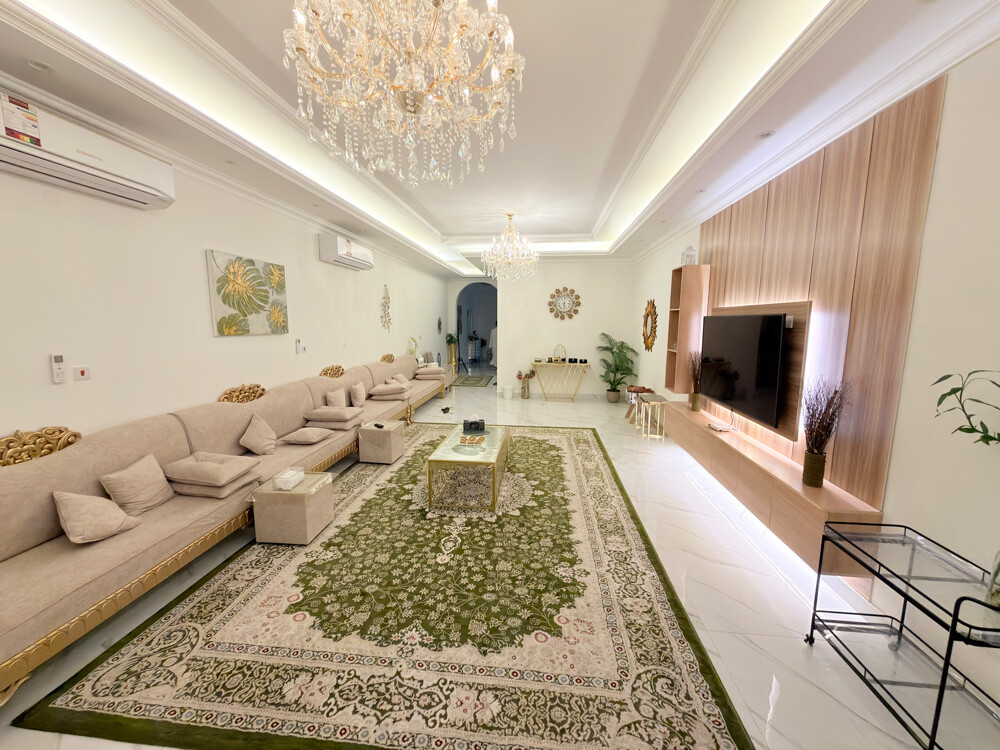 Villa in Al Kharaitiyat - 5