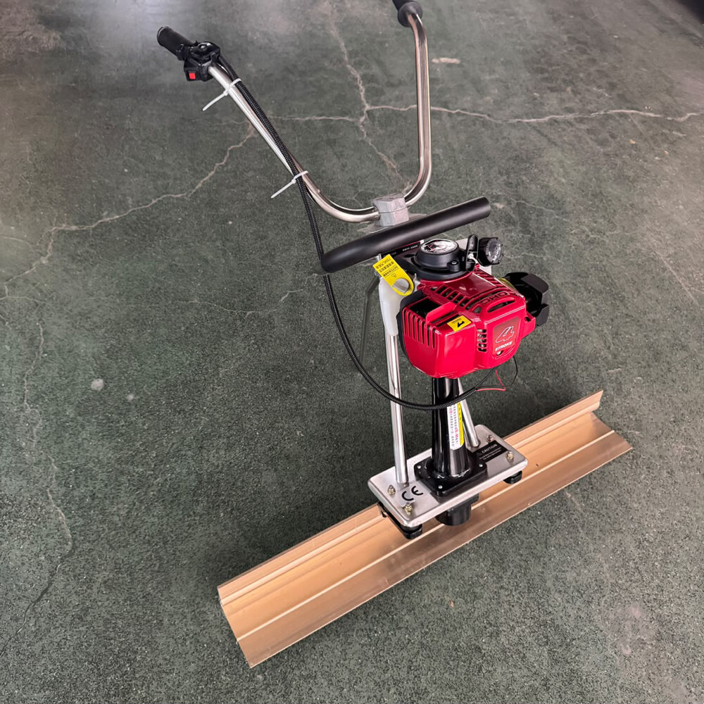 Concrete Screed – Honda GX35 - 1