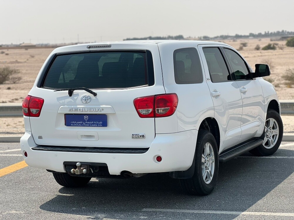تويوتا سيكويا اس ار 5 2014 - 5