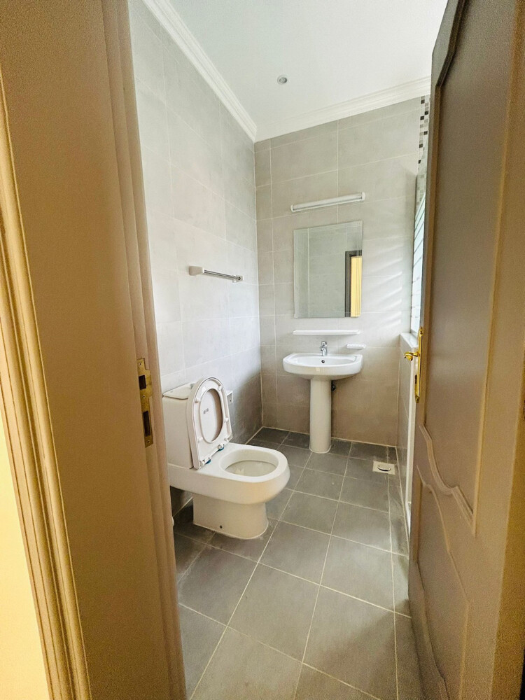 Compound Villa For rent in Muraikh  - 6