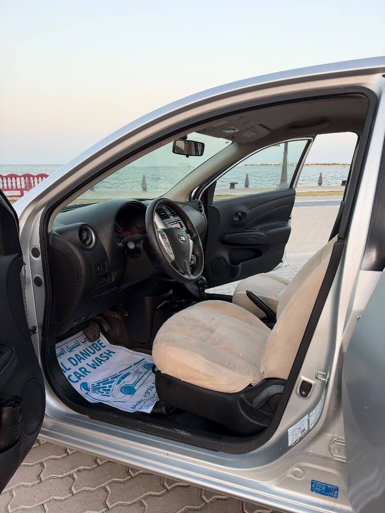Nissan Sunny Model 2020 - 5