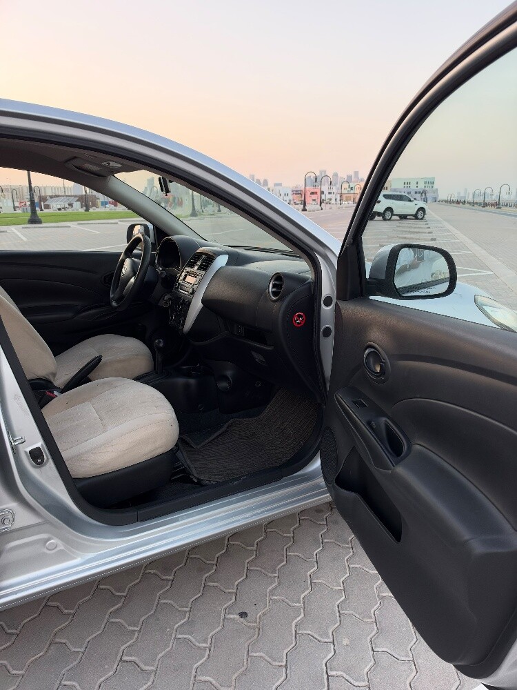 Nissan Sunny Model 2020 - 4