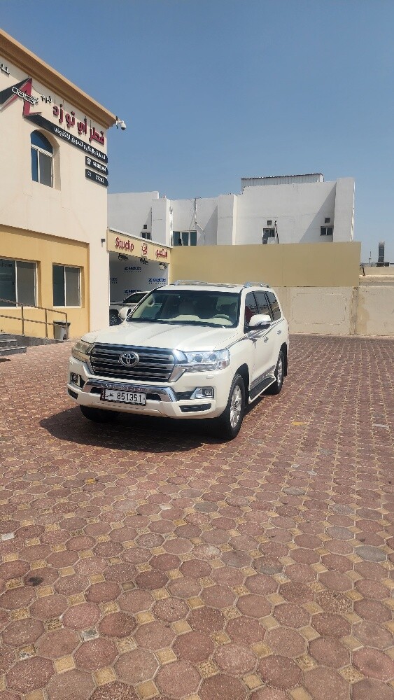 لاندكروزر 2018 جي اكس ار - 3