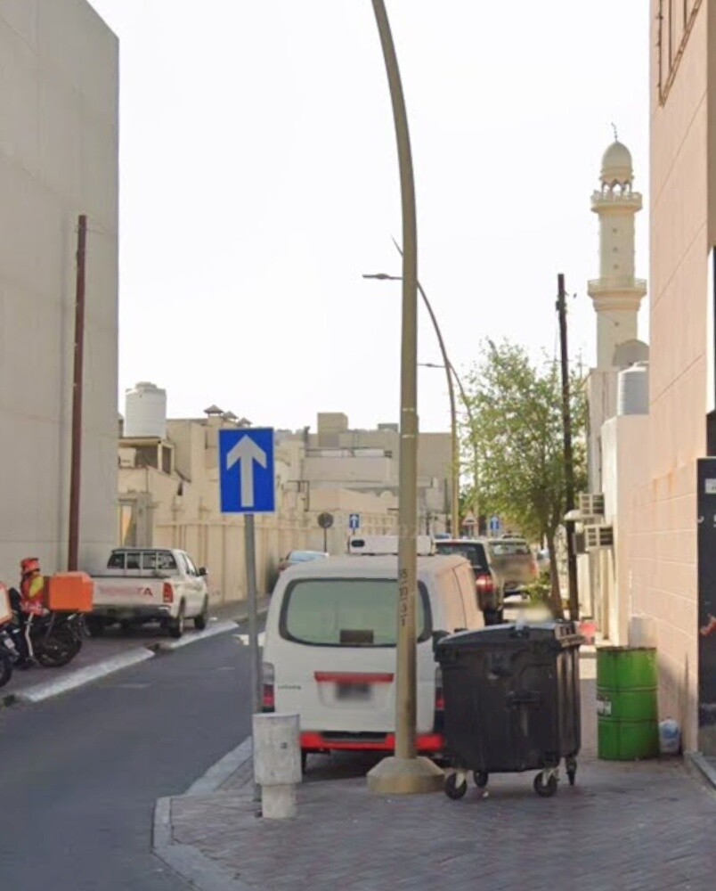 For Sale House in Al Aziziyah
Loca - 4
