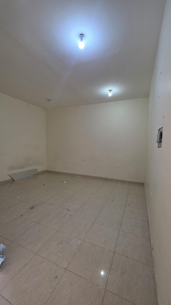 For Sale House in Al Aziziyah
Loca - 6