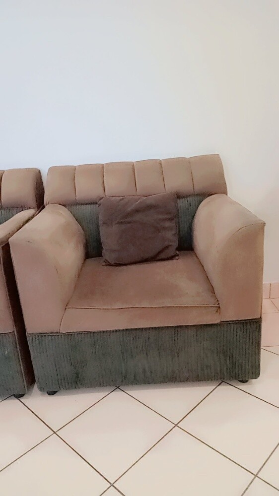 SOFA.....SEVEN SEATER - 4