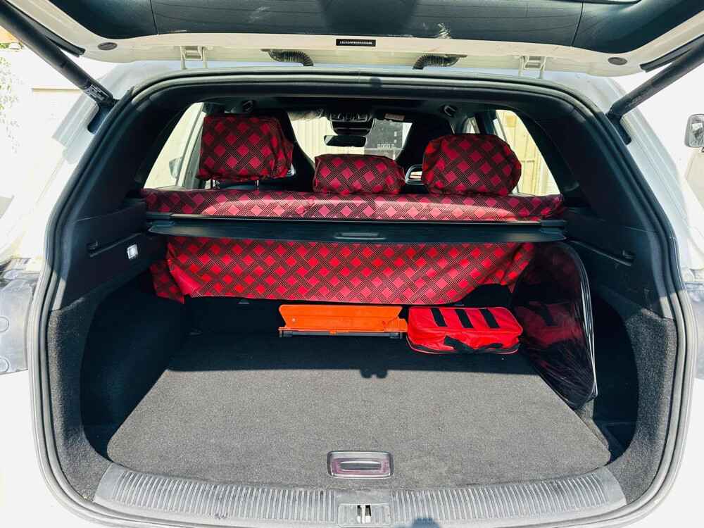 MG HS BRAND NEW ONLY 64000 KM - 4