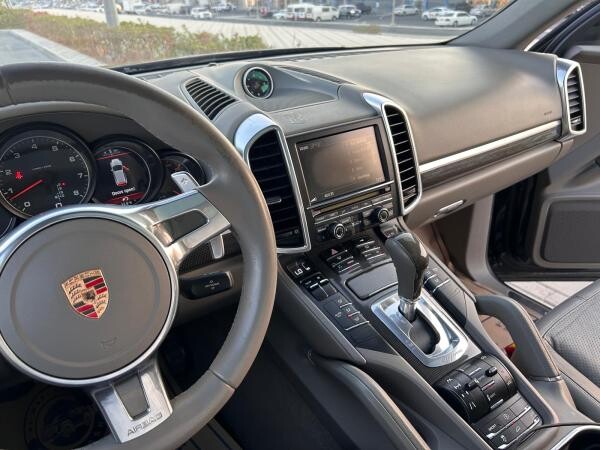 Porsche Cayenne 2011 V6 3.6L GCC - 7