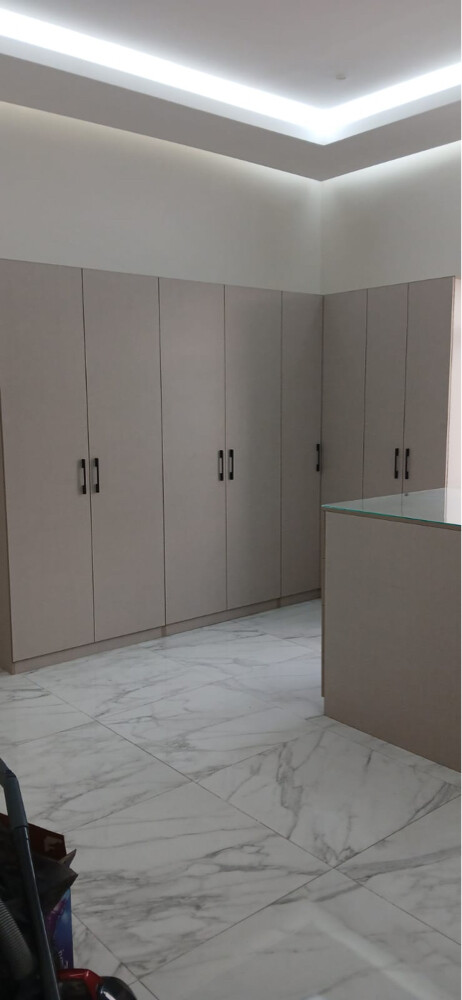 Carpenter & Aluminum Glass Work - 11
