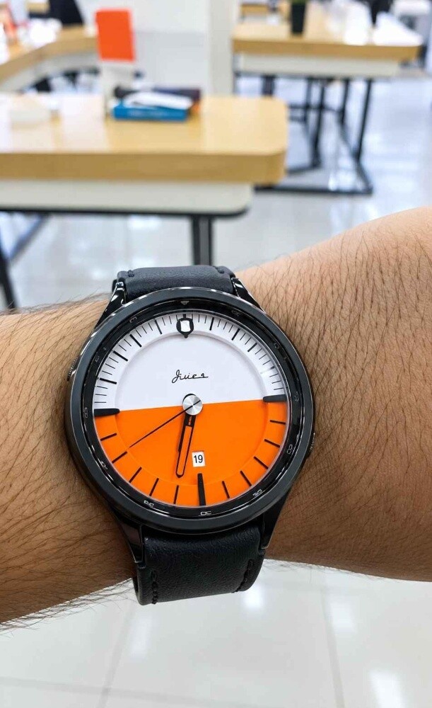 Samsung Galaxy Watch 6 Classic 47mm - 1