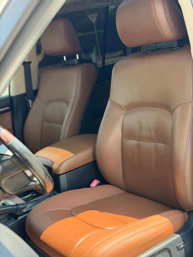 Toyota Land Cruiser VXR - 9