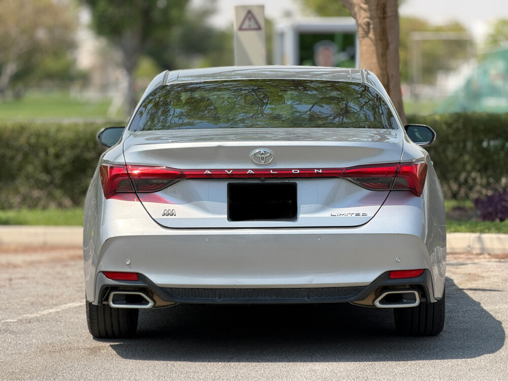Toyota Avalon Limited  - 2