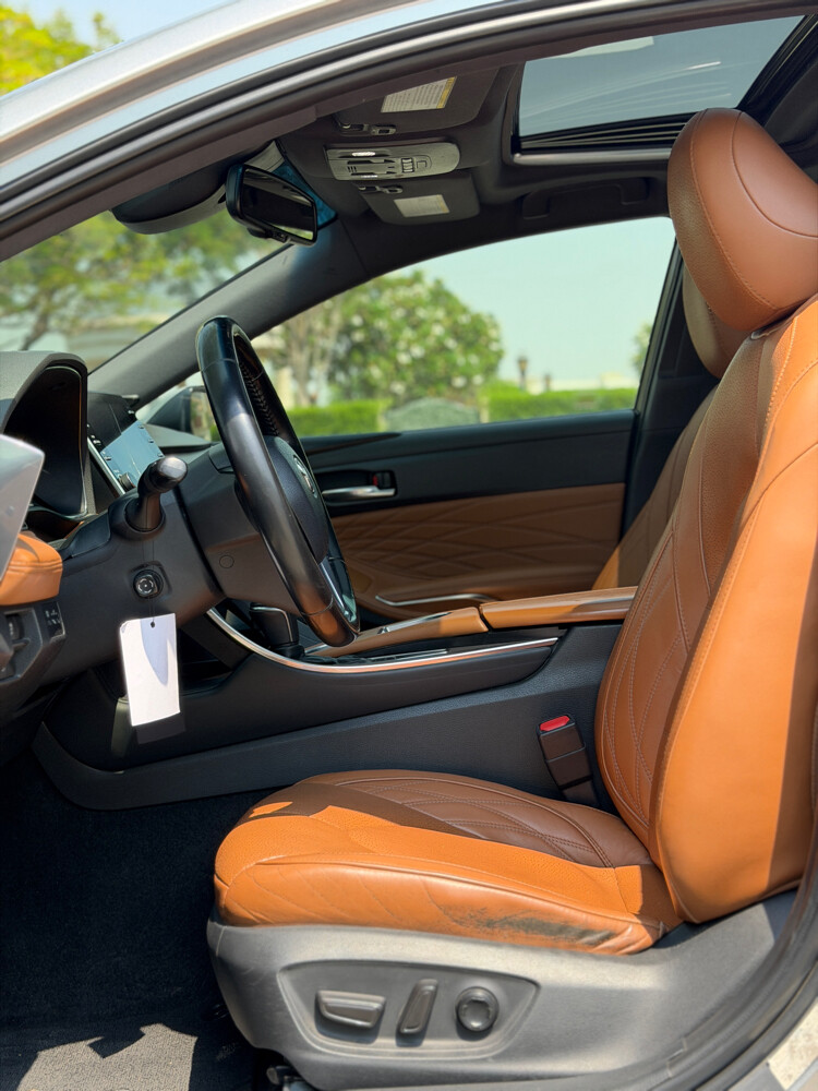 Toyota Avalon Limited  - 13