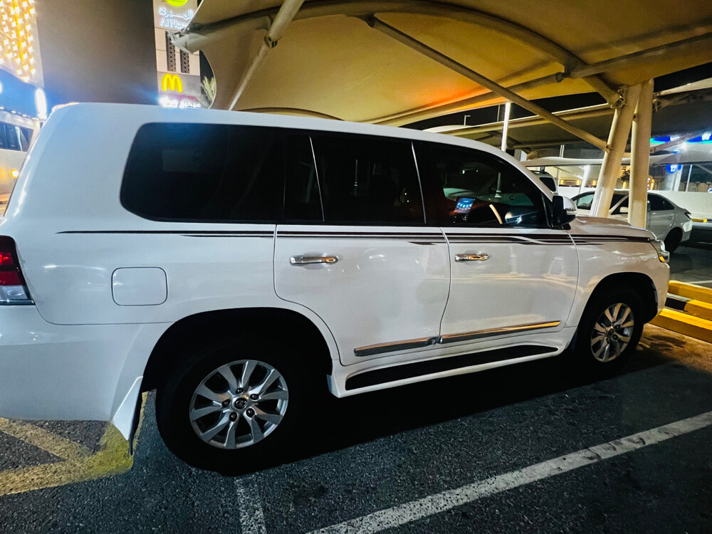 Land Cruiser GXR V8 - 2