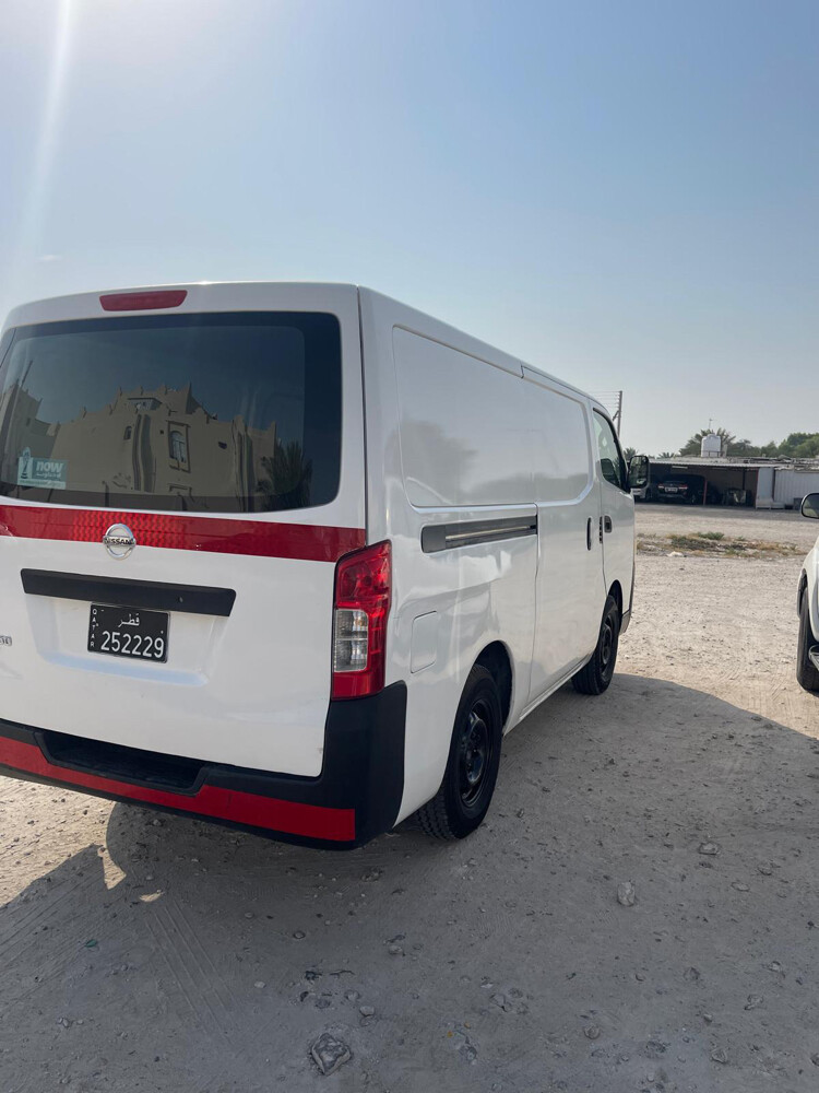 NISSAN URVAN FOR RENT CARGO - 3