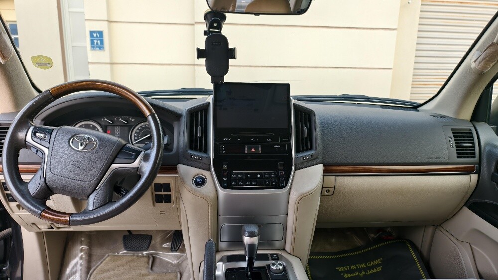 Toyota Land Cruiser GXR V6 2018 - 12