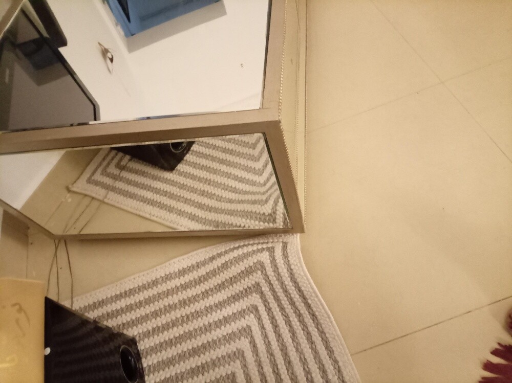 طاولة للبيع - 5