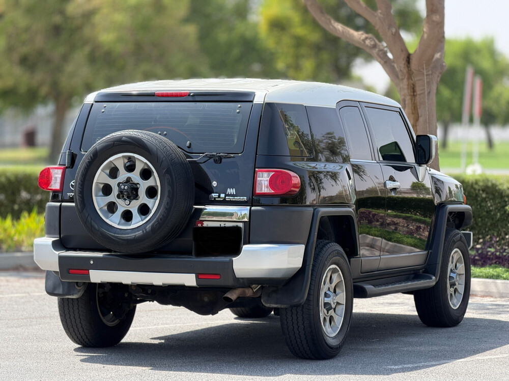 Toyota FJ Cruiser  - 7
