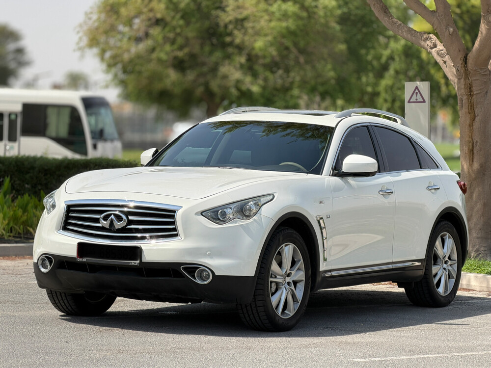 Infiniti QX 70 - 1