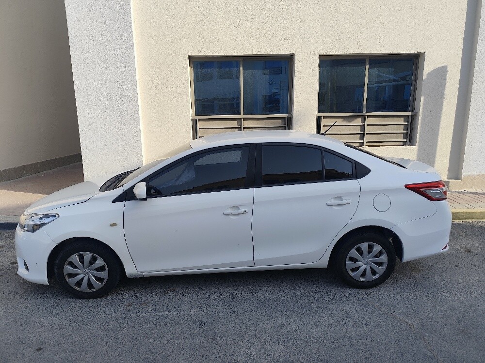 Toyota Yaris 2015 model for sale - 4