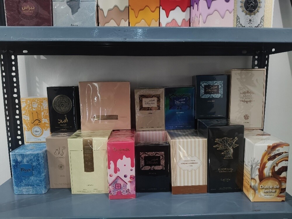 branded perfume store clearing sell - 3